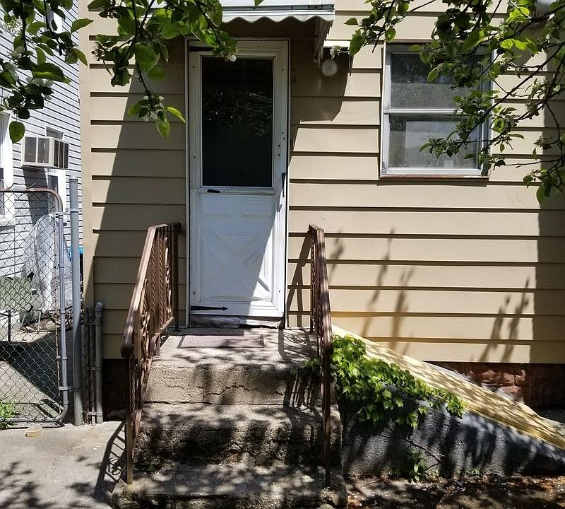 1st image of 1726 E 36th St