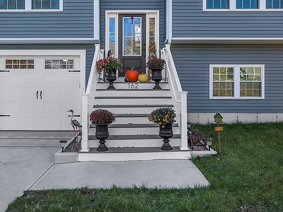 5th image of 162 Bertenshaw Rd