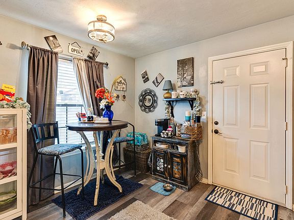 3rd image of 2321 Hartsfield Way
