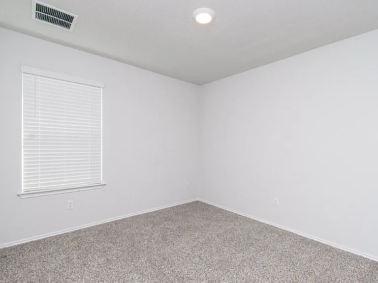 10009 Avendesora Rd — Photo 13