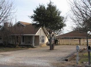 11574 Tree Lake Dr, Waco, TX 76708