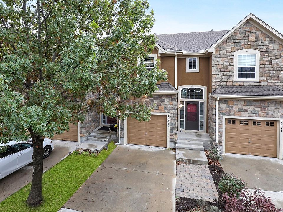 1st image of 7867 W 158th Ct