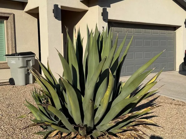 3460 David Palacio Dr, El Paso, TX 79938