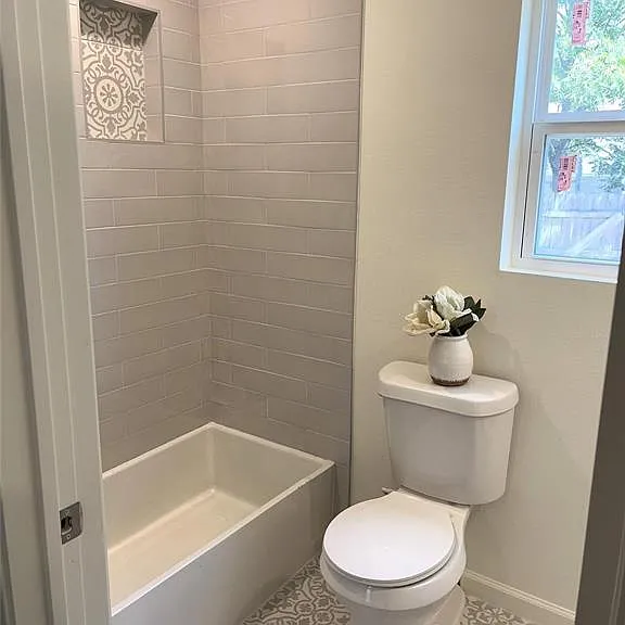 315 Hobson St — Photo 10