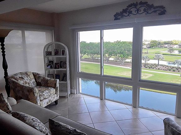 5th image of 7430 Lake Breeze Dr APT 514