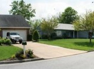 2109 Cutler Rdg, Virginia Beach, VA 23454