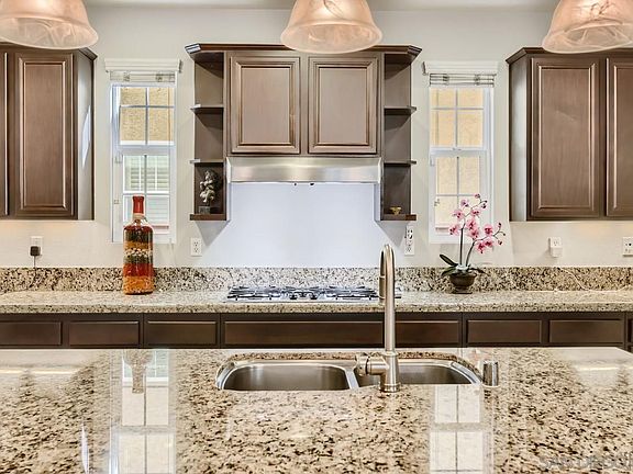 5th image of 17312 Eagle Canyon Way