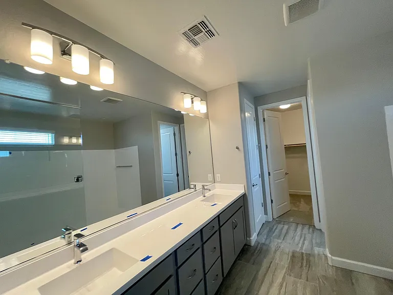 628 W Derringer Way — Photo 21
