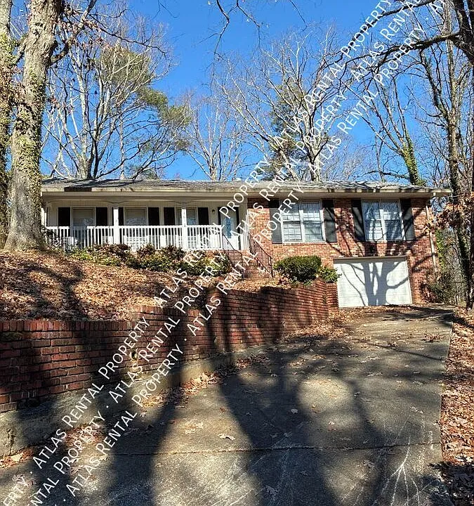 536 Ferndale Rd