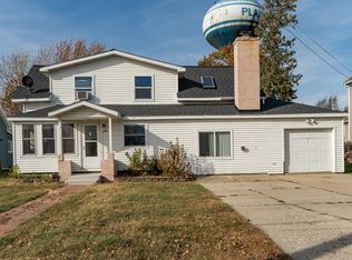 120 7th St SW, Plainview, MN 55964