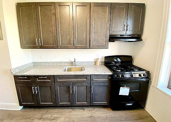 3rd image of 86 Bay 26 St #D3