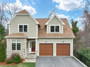 7 Pheasantwood Dr, Wakefield, MA 01880