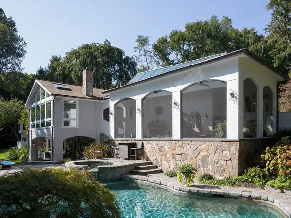 14 Pequot Trail, Westport, CT 06880