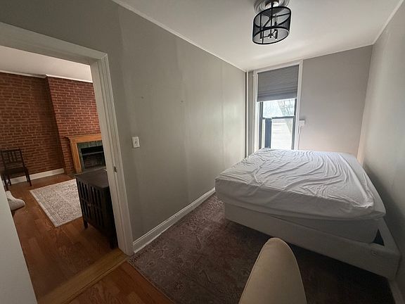 3rd image of 181 E 78th St APT 2E