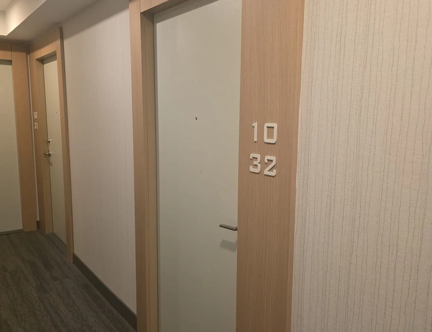 1 bed, $2,300 — Photo 2