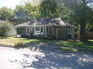 1010 Moss St, Gainesville, TX 76240