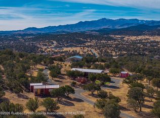 146 Jackalope Rd, Capitan, NM 88316