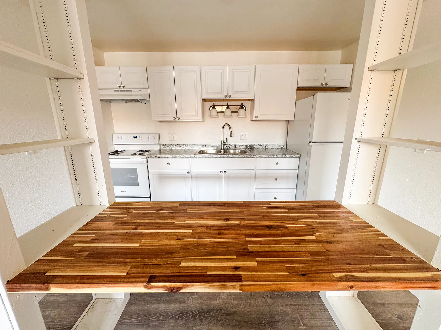 2 bed, $1,195 — Photo 2