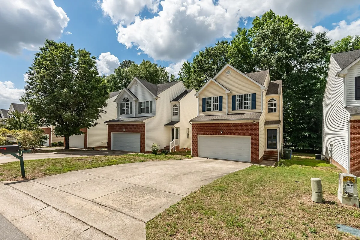 Building Photo - 5412 Grand Traverse Dr