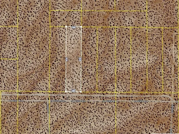 9200 La Vista Ave, Edwards, CA 93523