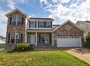 17445 Hilltop Ridge Dr, Eureka, MO