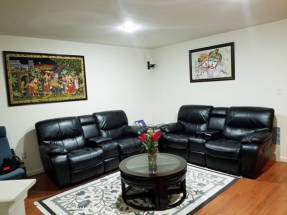 3rd image of 57 Heatherwood Dr