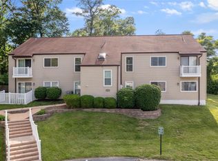 1307 Glendale Gardens Dr APT B, Saint Louis, MO