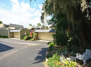 731 N Helen St, Mount Dora, FL 32757
