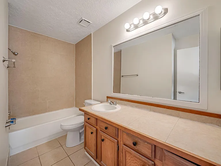 16906 Canary St — Photo 19