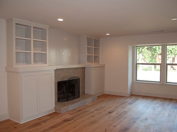 4th image of 622 W Pine St