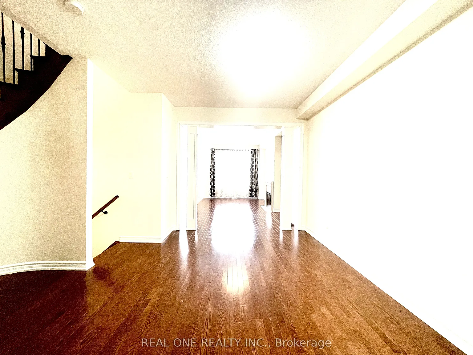 3 bed, $3,400 — Photo 2