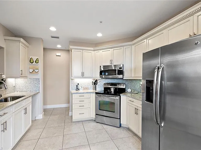 8081 Players Cove Dr #101 — Photo 8