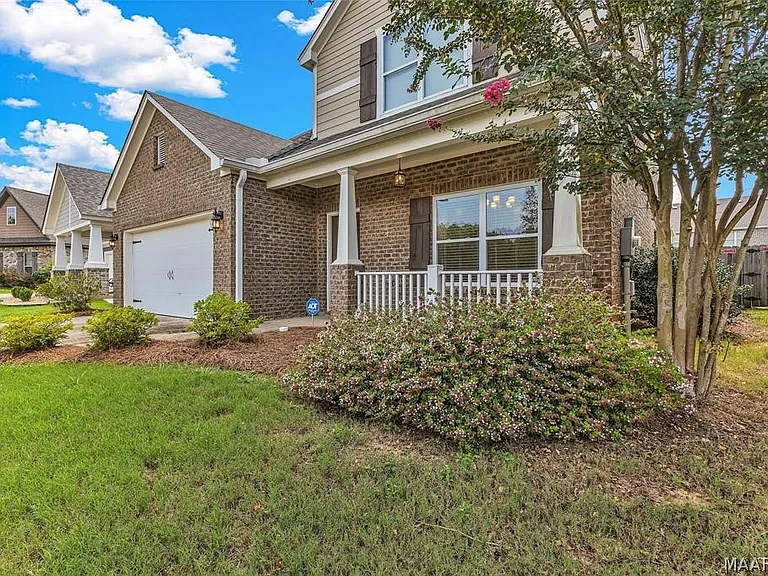 9348 Turnberry Park Dr — Photo 2
