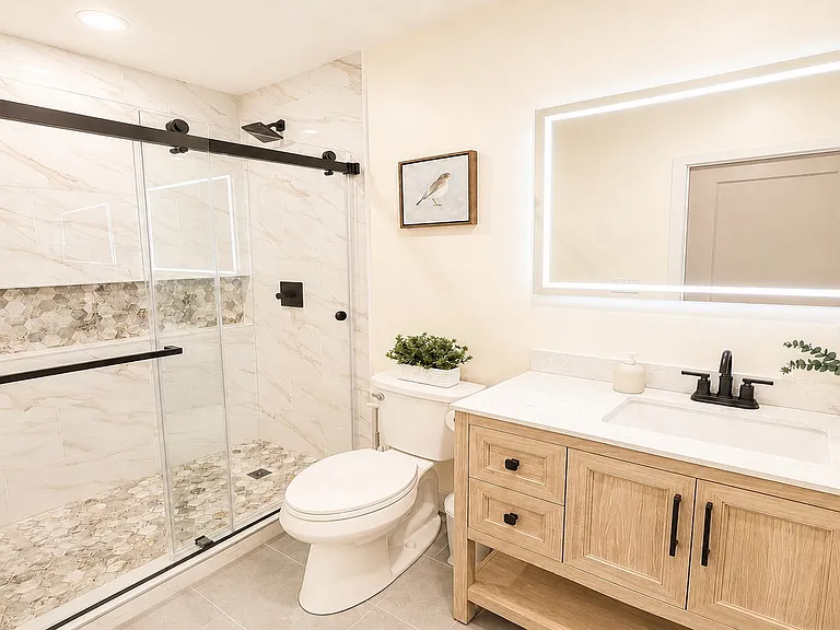 366 Lausanne Dr — Photo 10