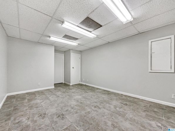 1613 Canterbury Cir, Birmingham, AL 35243