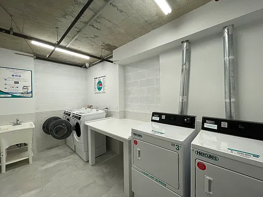 Rented by Pear NYC LLC | media 26