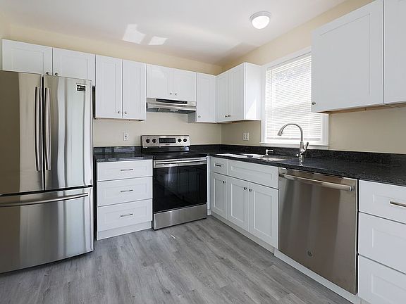 Newly renovated Kitchen