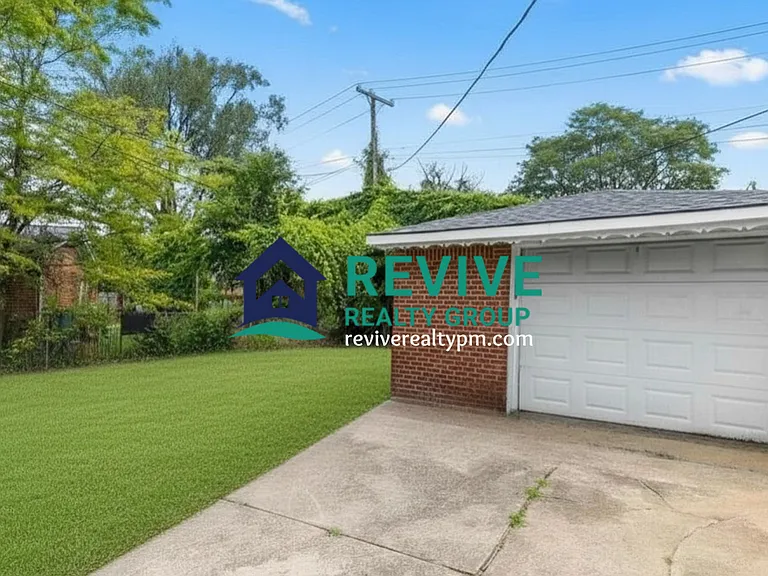 21374 Ithaca Ave — Photo 19