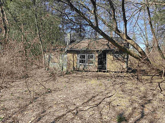 2nd image of 7324 E Newberry Rd