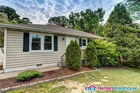 3rd image of 7611 Antionette Dr