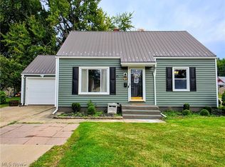 624 Bonnie Brae Ave NE, Warren, OH 44483