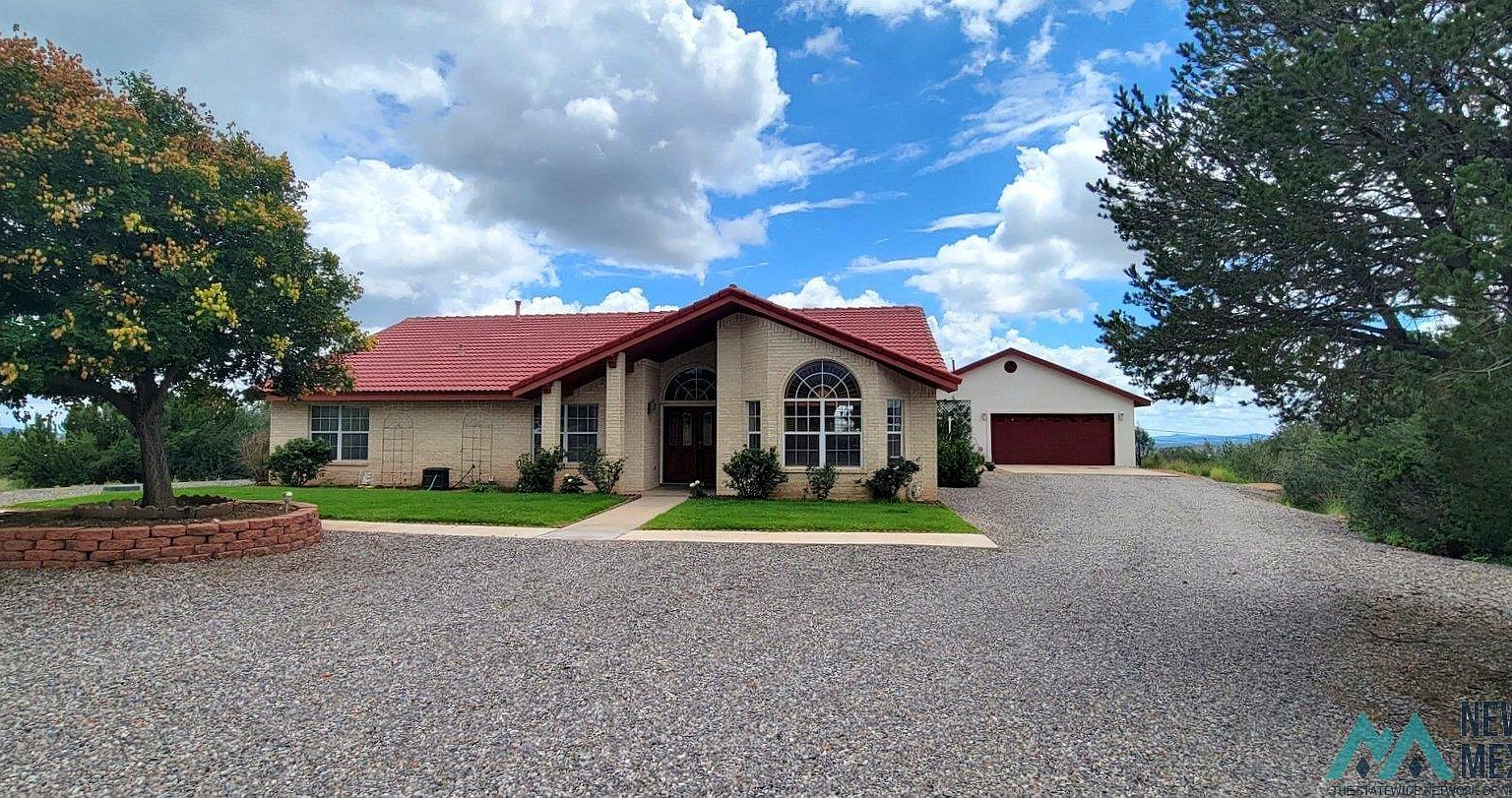 2113 Pinon St, Silver City, NM 88061 | Zillow