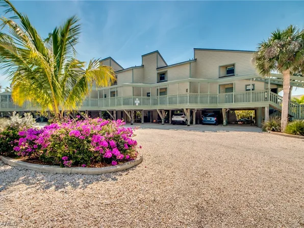 16649 Bocilla Palms Dr APT 31, Bokeelia, FL 33922