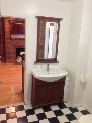 Rented by Best Find Realty Co | media 26