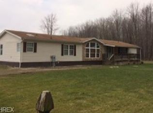 3993 Benetka Rd, Ashtabula, OH 44004