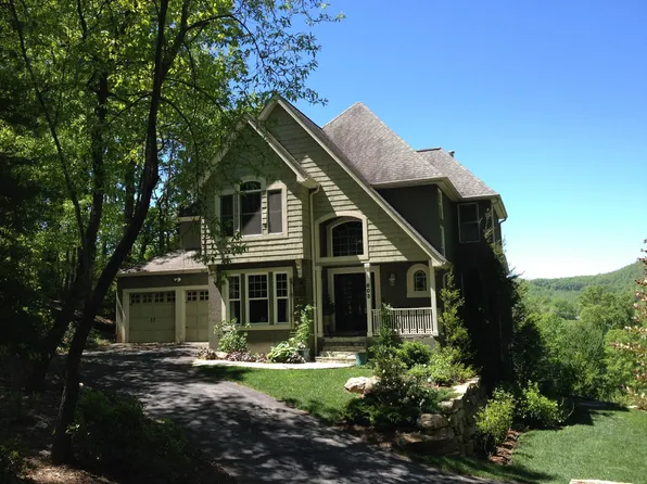 803 High Vista Dr, Mills River, NC 28759