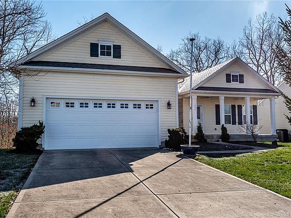 2nd image of 1212 Walnut Creek Trl