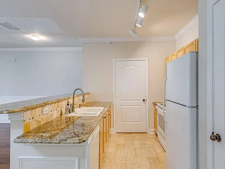 6450 Borasco Dr #3707 — Photo 16
