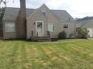 5558 Georgetown St NE, Louisville, OH 44641