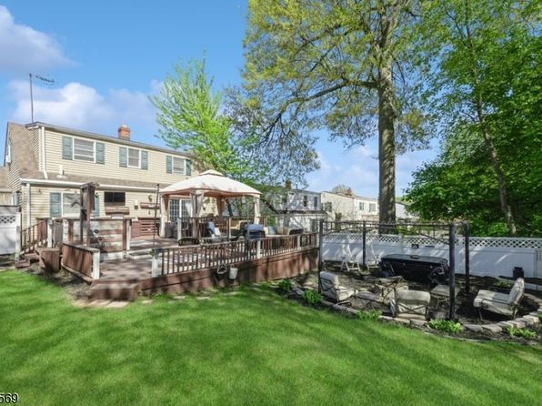 41 Spring Hill Rd, Clifton City, NJ 07013